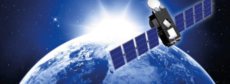 https://www.omnilink.cc/wp-content/uploads/2021/07/Satélite-é-lançado-com-placa-comemorativa-768x281.png